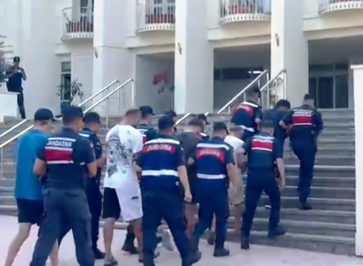 23 İlde G&ouml;&ccedil;men Ka&ccedil;ak&ccedil;ılığı Operasyonu