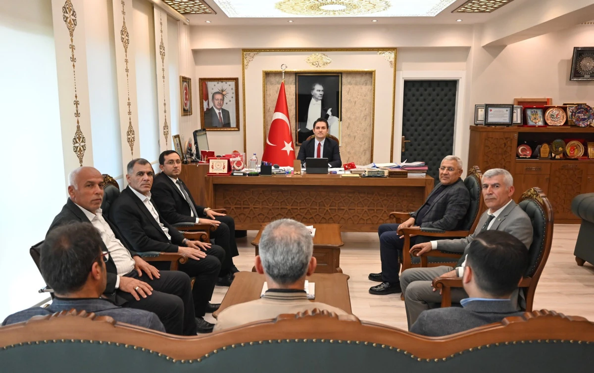 AK Parti Heyetinden Kaymakam Enver &Ccedil;akır&rsquo;a Ziyaret