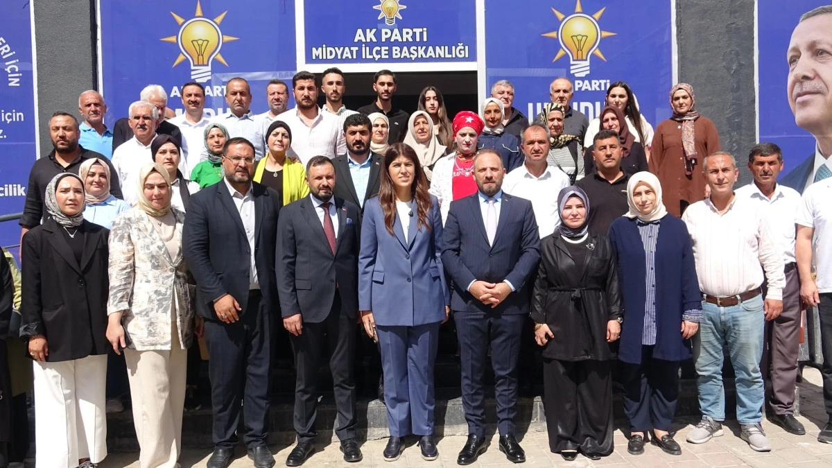 AK Parti İstanbul Milletvekili Ayaydın Midyat'ta temaslarda bulundu