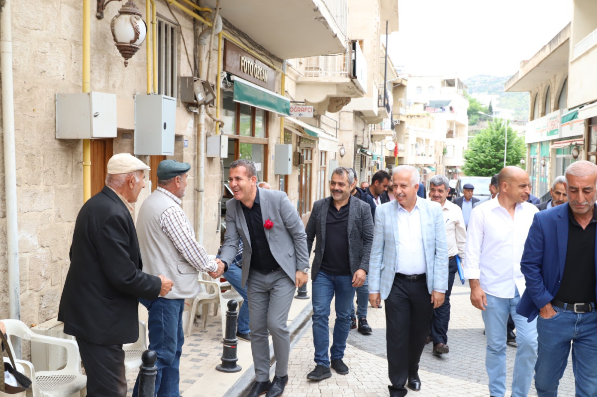 Ak Parti Savur Belediye Başkanı Hamidi Esnafı Ziyaret Etti