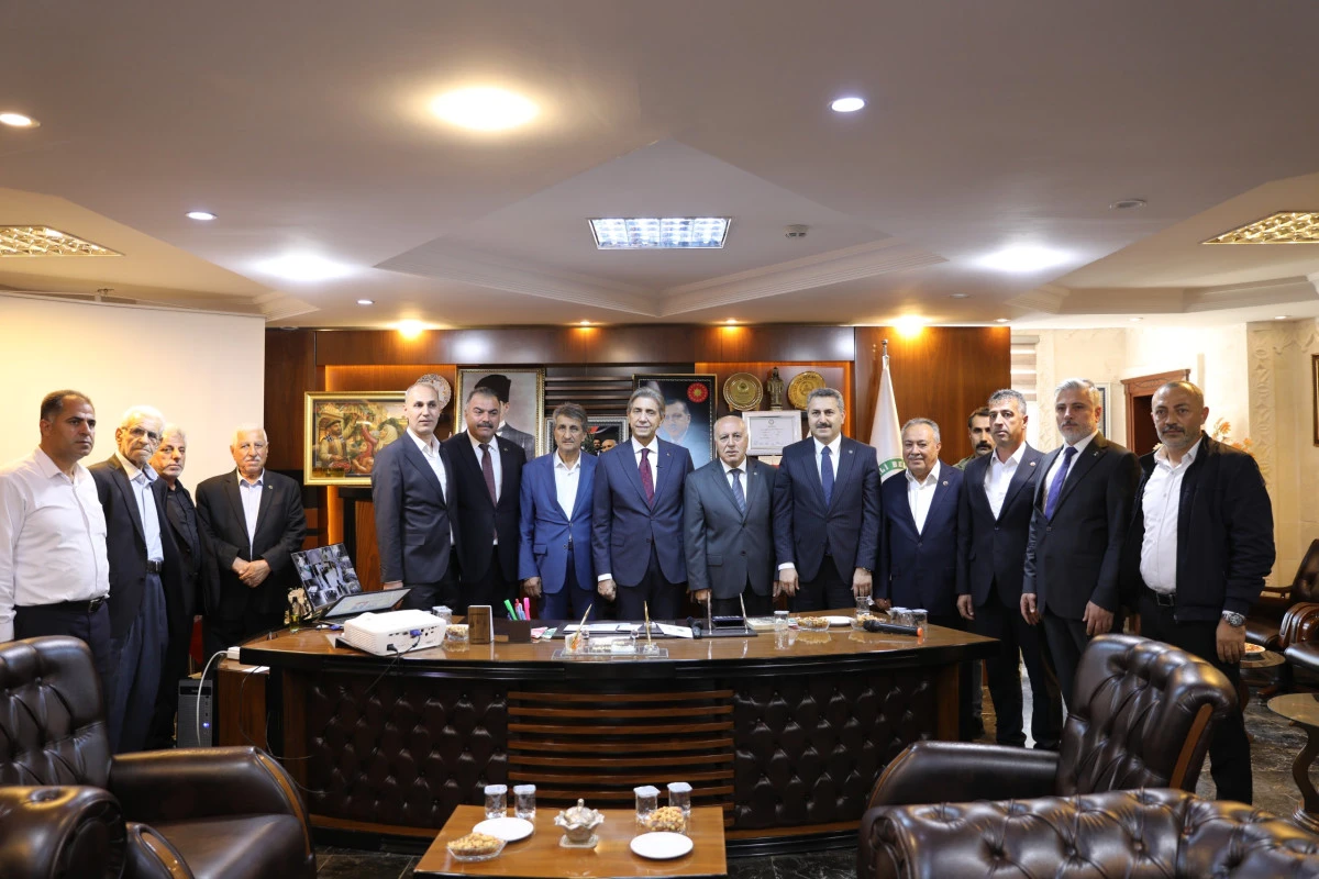 AK Parti Yerel Y&ouml;netimler Heyetinden Yeşilli Belediyesi&rsquo;ne &Ccedil;ıkarma