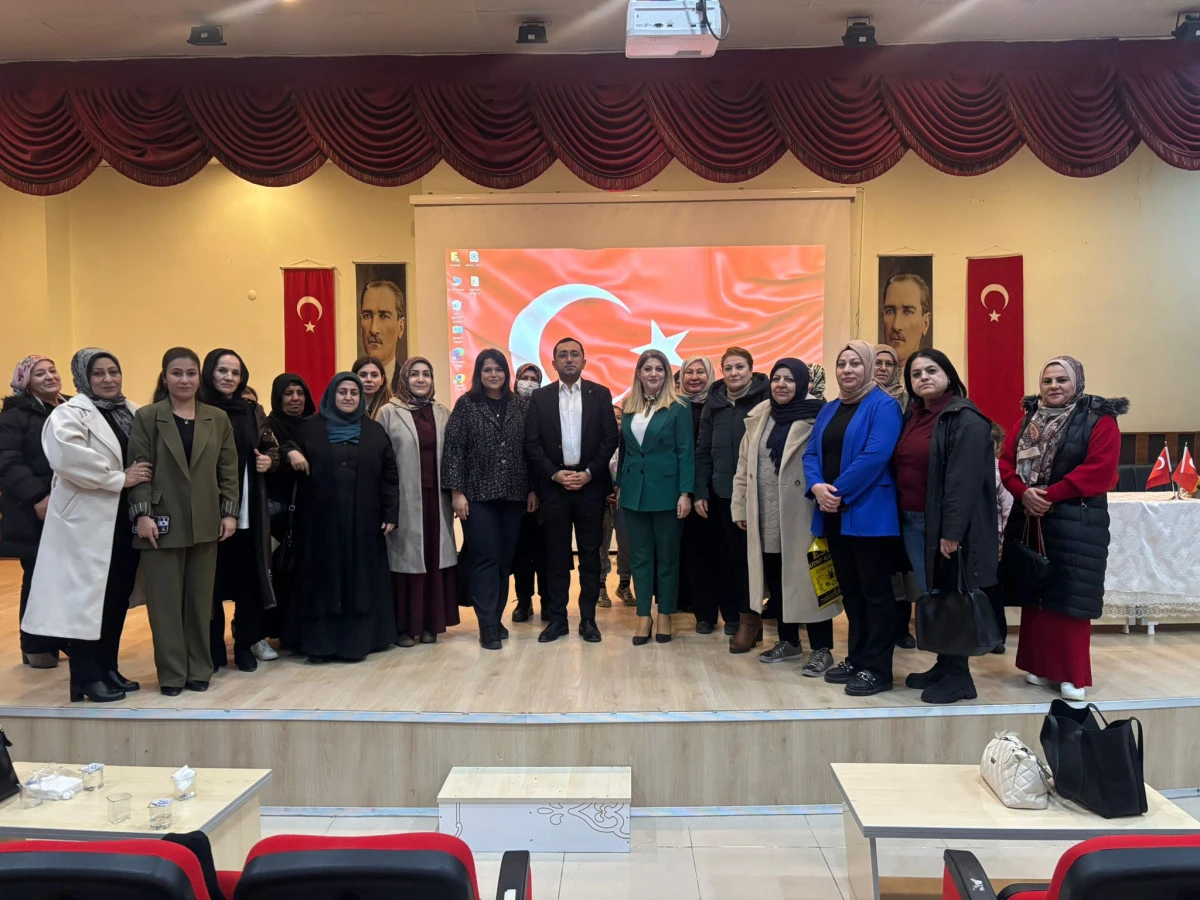 AK Parti&rsquo;den &ldquo;Bağımsızlık Yılı&rdquo; &Ccedil;er&ccedil;evesinde Mardin&rsquo;de Toplumsal Farkındalık Atağı