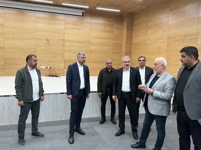 Akparti Mardin Milletvekili Kılı&ccedil; Halk K&uuml;t&uuml;phanesini Ziyaret Etti