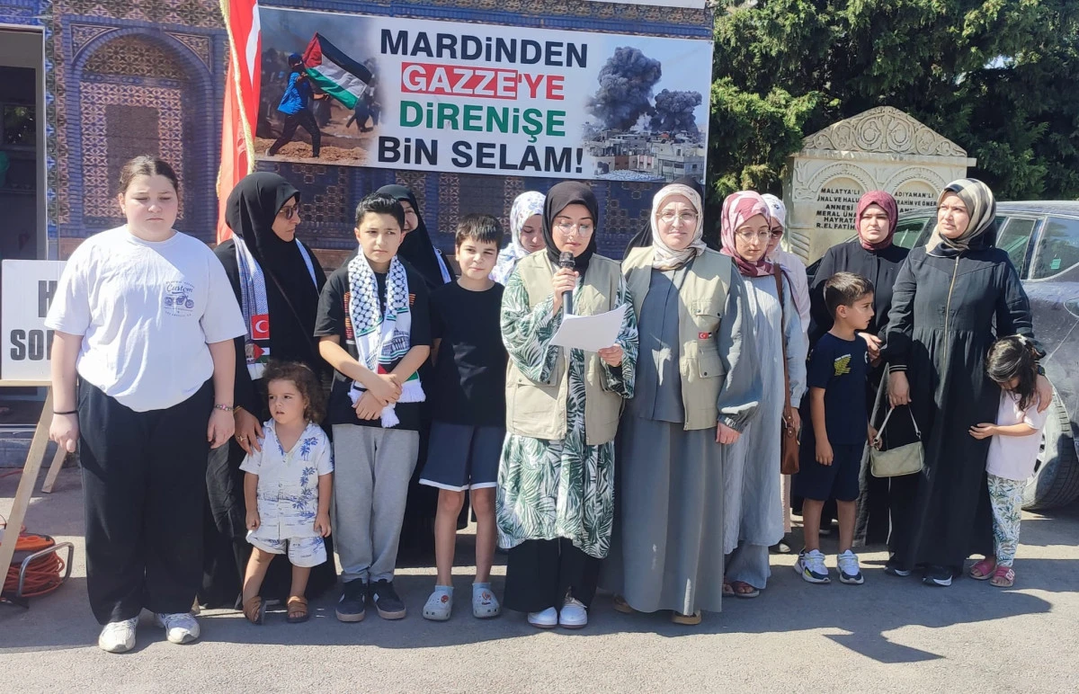 Aksa Kadınları Gazzeli &Ccedil;ocukların Sesi Oldu