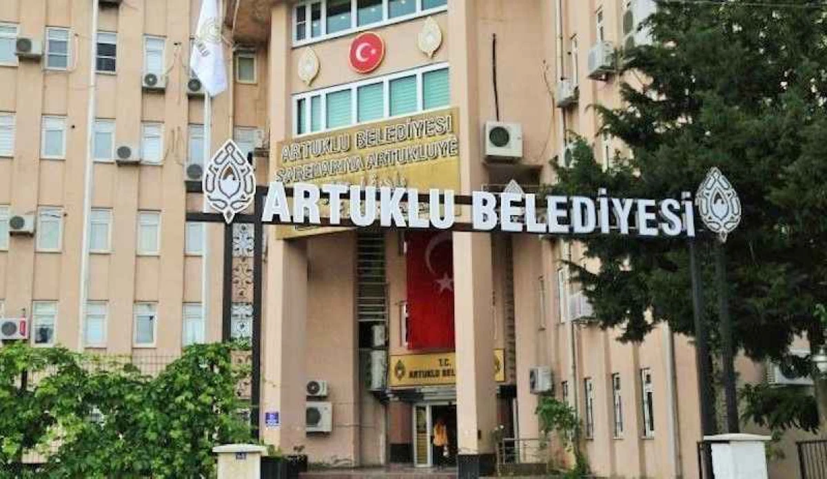 Artuklu Belediyesi'nden bozuk yollar a&ccedil;ıklaması
