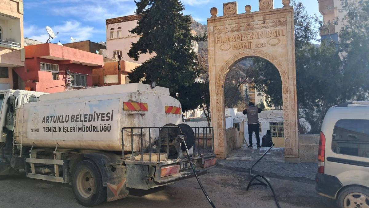 Artuklu&rsquo;da Camiler Ramazan&rsquo;a Hazırlandı