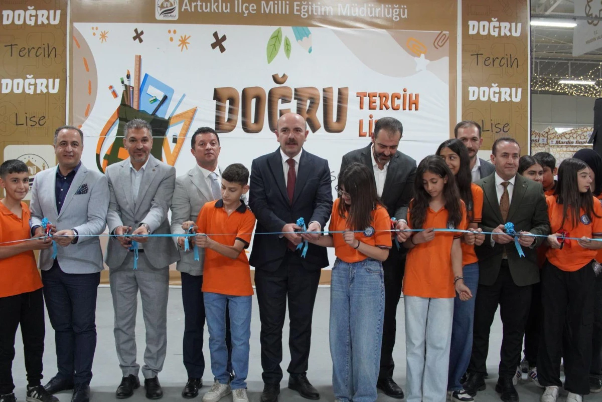 Artuklu'da Lise Tanıtım Fuarı Açıldı