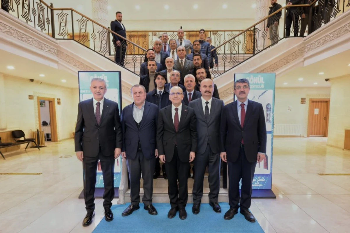 Bakan Mehmet Şimşek Mardin&rsquo;de