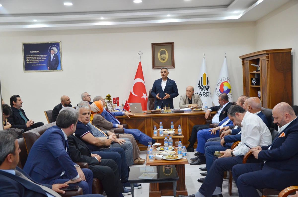 Başkan Çelik, Mardin’e Hızlı Demiryolu Konusunda Israrcı 