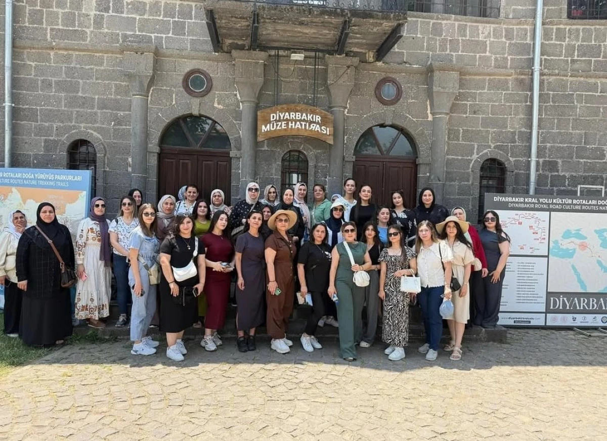 Cizreli Kadınlar Diyarbakır ve Mardin’in tarihi ve turistik yerlerini gezdi