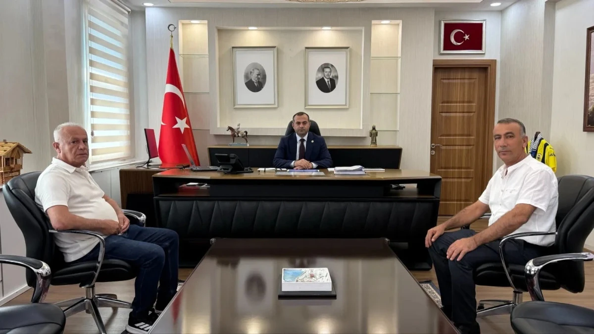 Darge&ccedil;it Kaymakamı Bayram K&ouml;se'ye Esnaftan Ziyaret