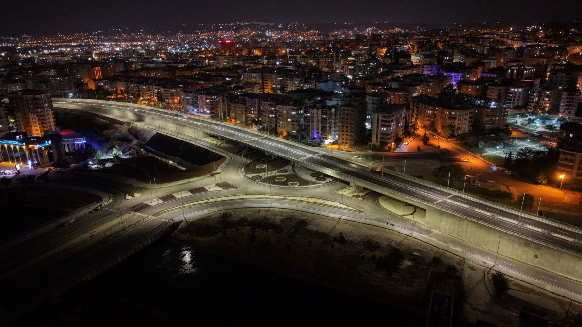 Dicle Elektrik&rsquo;ten LED D&ouml;n&uuml;ş&uuml;m&uuml;ne 102 Milyon TL&rsquo;yi Aşan Yatırım