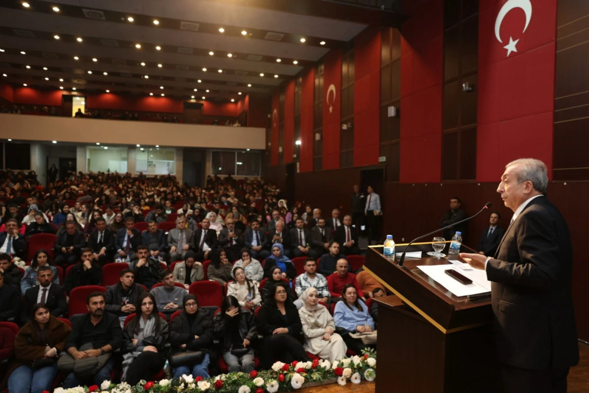 Dr. Eker&rsquo;den Mardin&rsquo;de Medeniyet Vurgusu