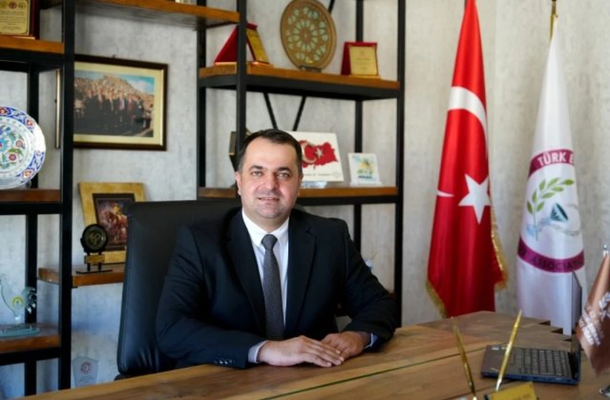 Eczacı Odası Başkanı Fatih Oral: &ldquo;Midyat&rsquo;ta N&ouml;bet Sistemi Mevzuata Uygun, Yoğunluk Ge&ccedil;icidir&rdquo;