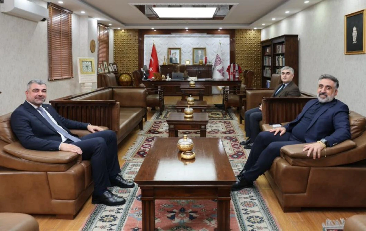Faruk Kılı&ccedil;&rsquo;tan Mardin&rsquo;de Kurum Ziyaretleri