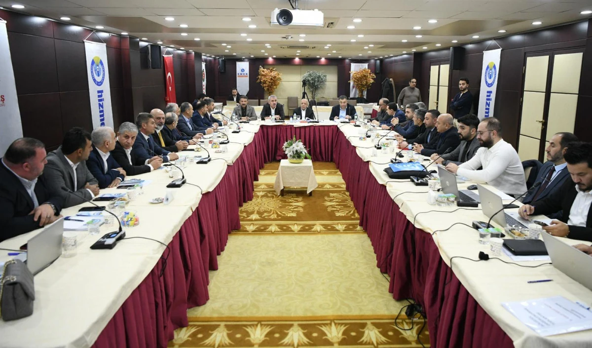 Hizmet-İş Sendikası Şube ve İl Başkanları B&ouml;lgesel Değerlendirme Toplantısı Ger&ccedil;ekleştirildi