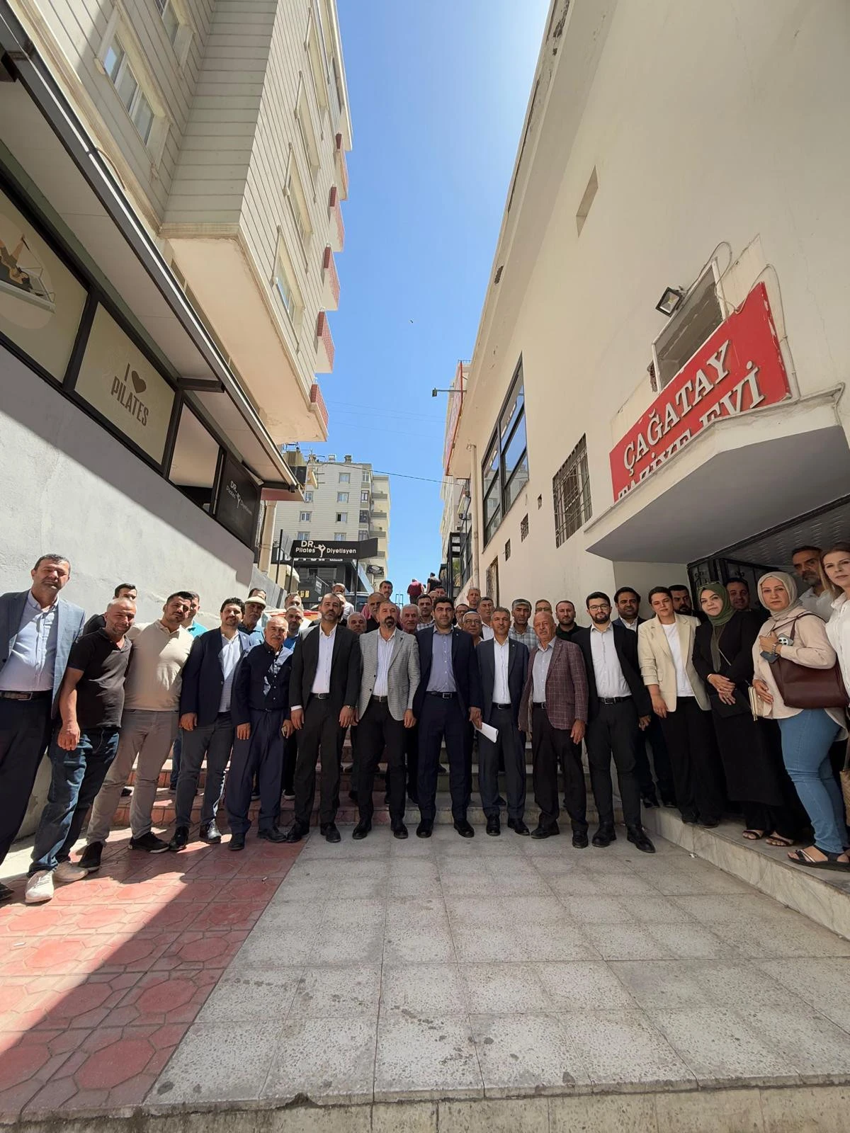 İl Başkanı Uncu Mahalle sakinleriyle görüştü