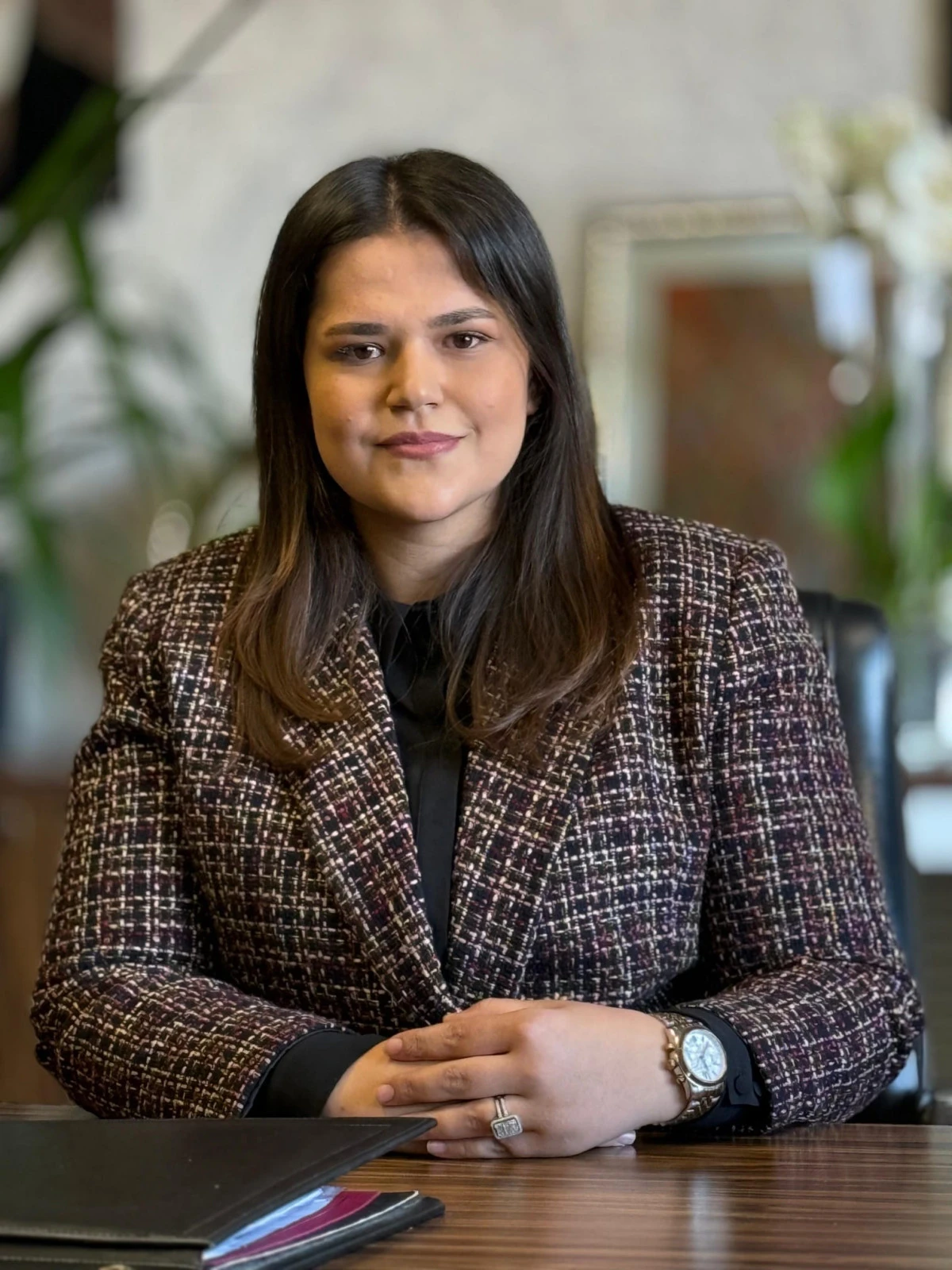 İl Kadın Kolları Başkanı Esra Ayanoğlu Özdaş’tan Anneler Günü Mesajı 