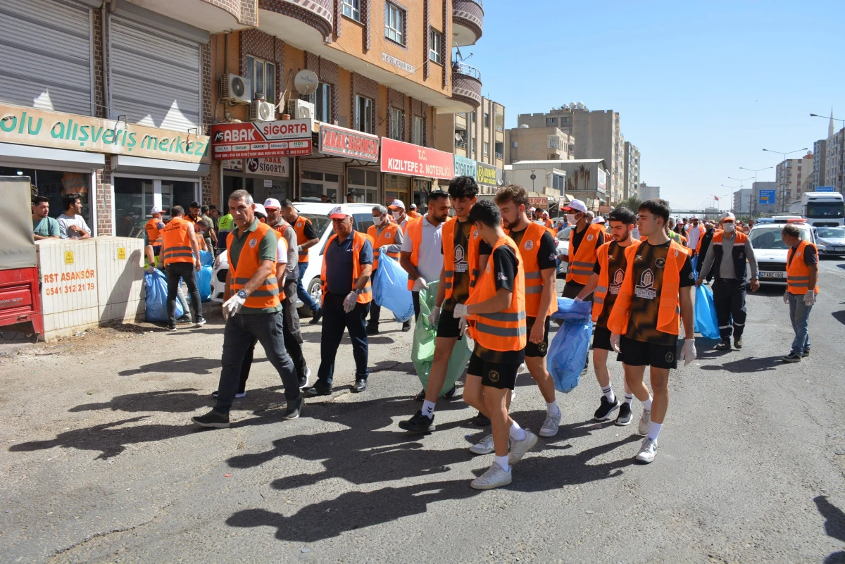 Kızıltepe’de geniş çaplı Temizlik Çalışması başladı