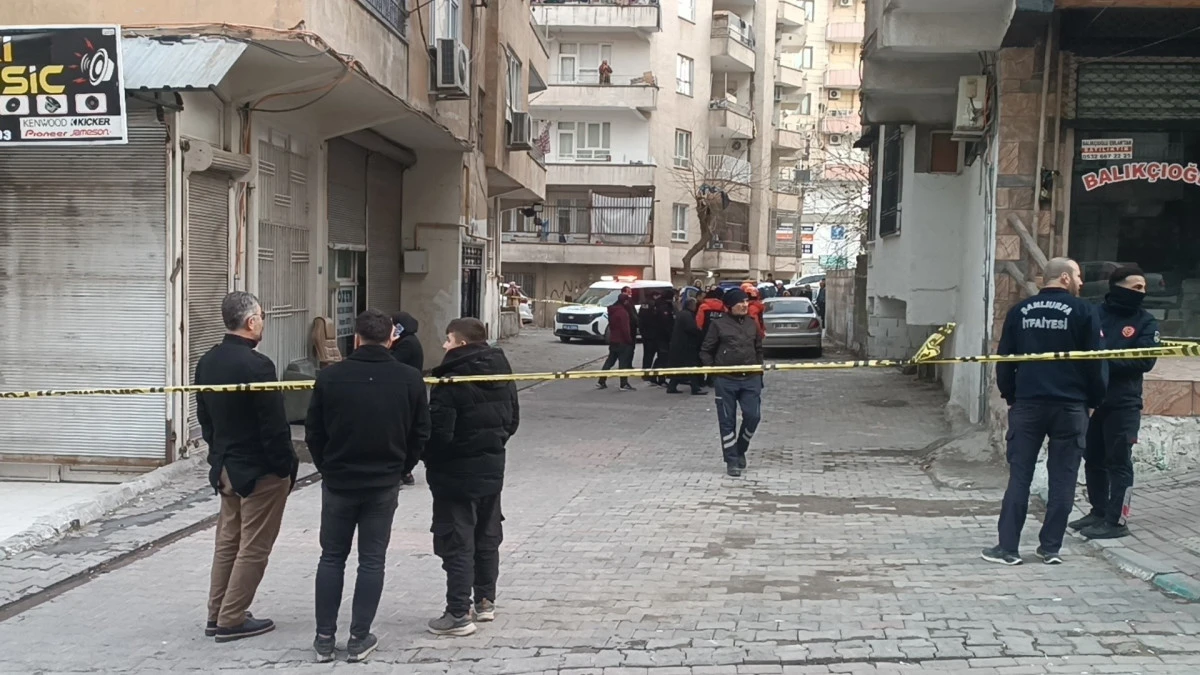 Kolondan ses geldiği iddiası binayı boşalttırdı