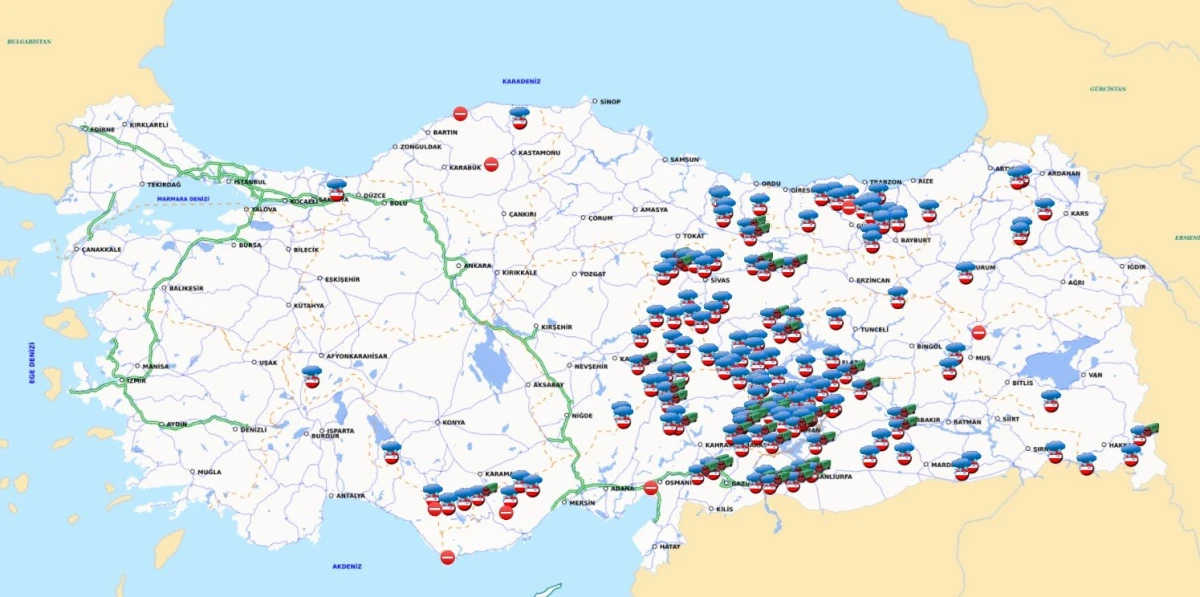 Kuvvetli kar yağışı &uuml;lkenin doğusunda ulaşımı fel&ccedil; etti
