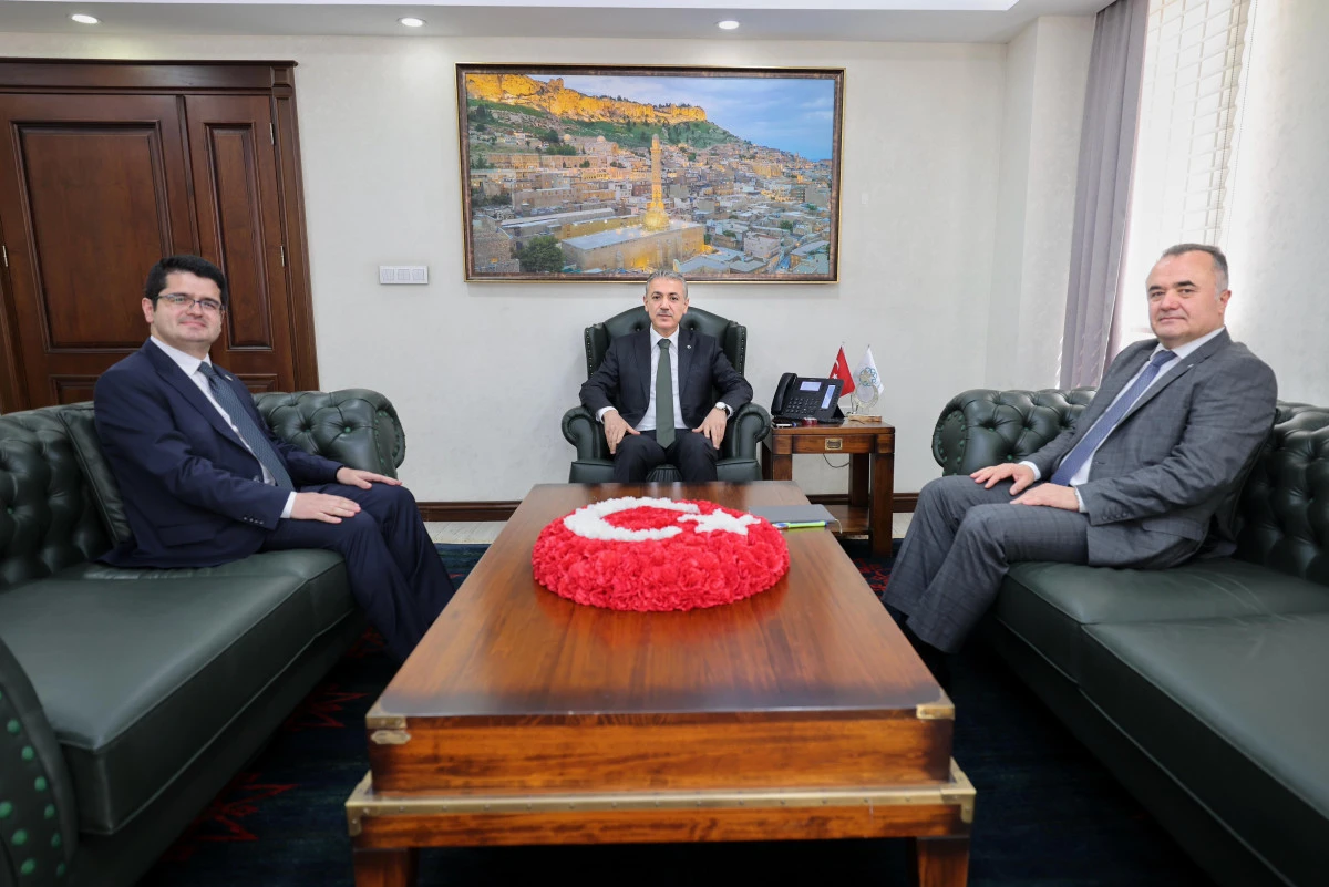 Mardin Büyükşehir Belediyesi Genel Sekreterliğinde Görev Değişimi
