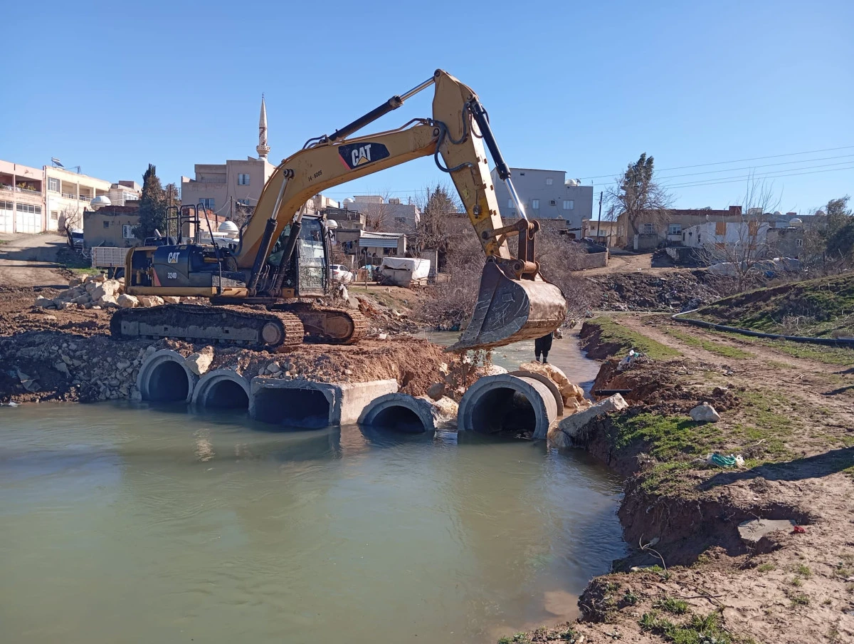 Mardin B&uuml;y&uuml;kşehir Belediyesi Kızıltepe&rsquo;de Tahrip Olan K&ouml;pr&uuml;n&uuml;n Yerine Yeni K&ouml;pr&uuml; İnşa Etti