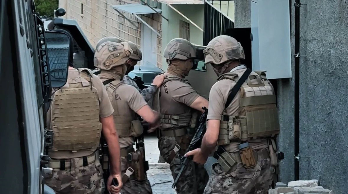 Mardin merkezli 7 ilde yasa dışı bahis ve dolandırıcılık operasyonu