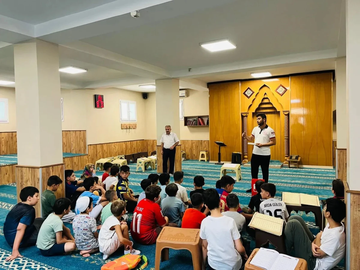 Mardin'de 112 Acil &Ccedil;ağrı Merkezi'nden Cami Cemaatine Bilgilendirme