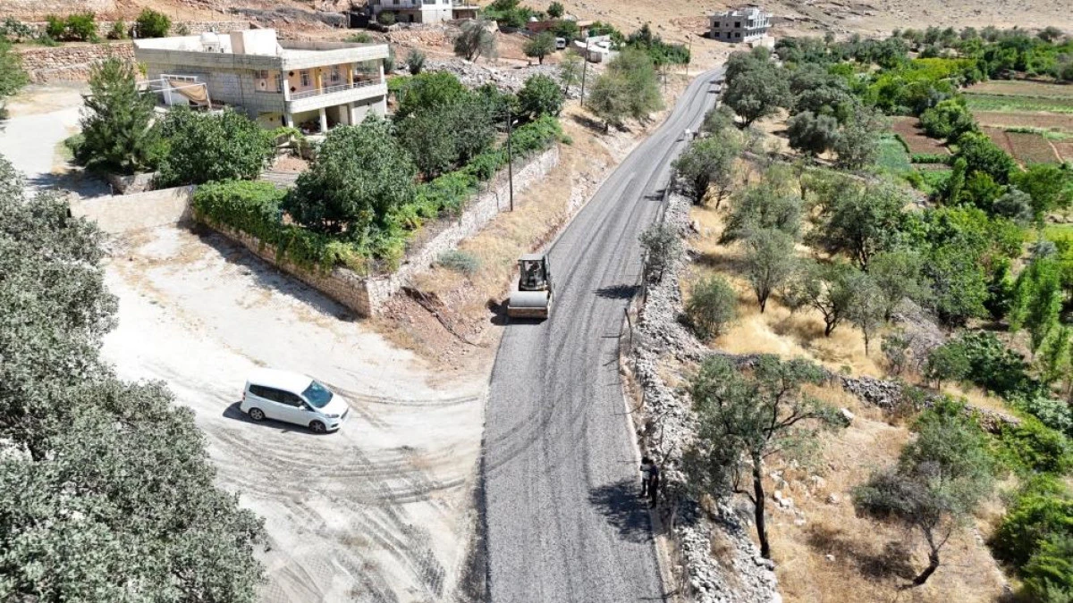 Mardin'de 20 yıllık yol sorunu çözüme kavuşturuldu