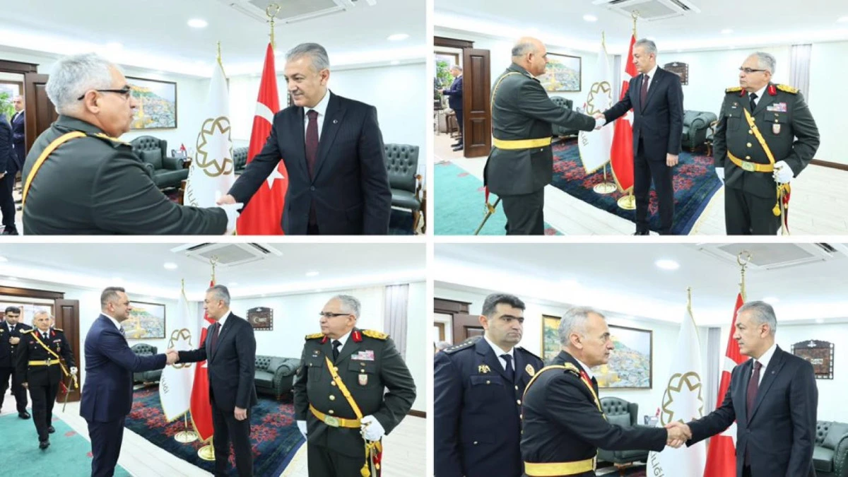 Mardin&rsquo;de 29 Ekim Cumhuriyet Bayramı Tebrikat T&ouml;reni D&uuml;zenlendi