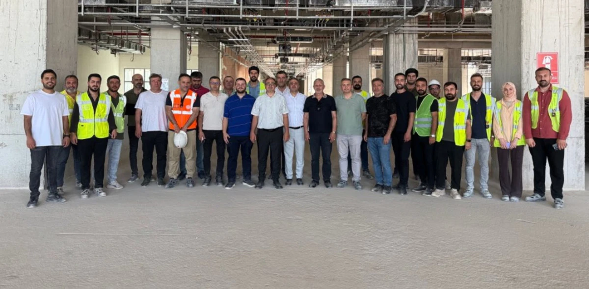 Mardin'de 750 Yataklı Şehir Hastanesi İ&ccedil;in Sahada Denetim