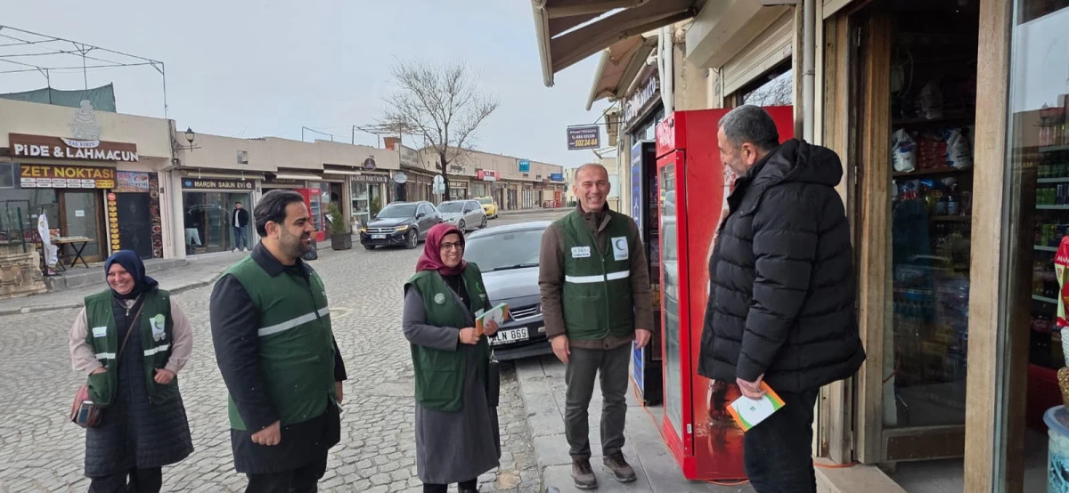Mardin&rsquo;de Bağımlılıkla M&uuml;cadele Seferberliği: Yeşilay G&ouml;n&uuml;ll&uuml;leri Sahaya İndi