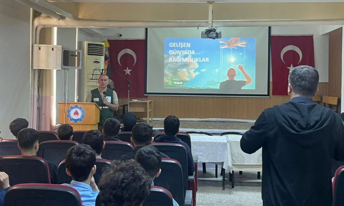 Mardin'de Bağımlılıkla M&uuml;cadele S&uuml;r&uuml;yor