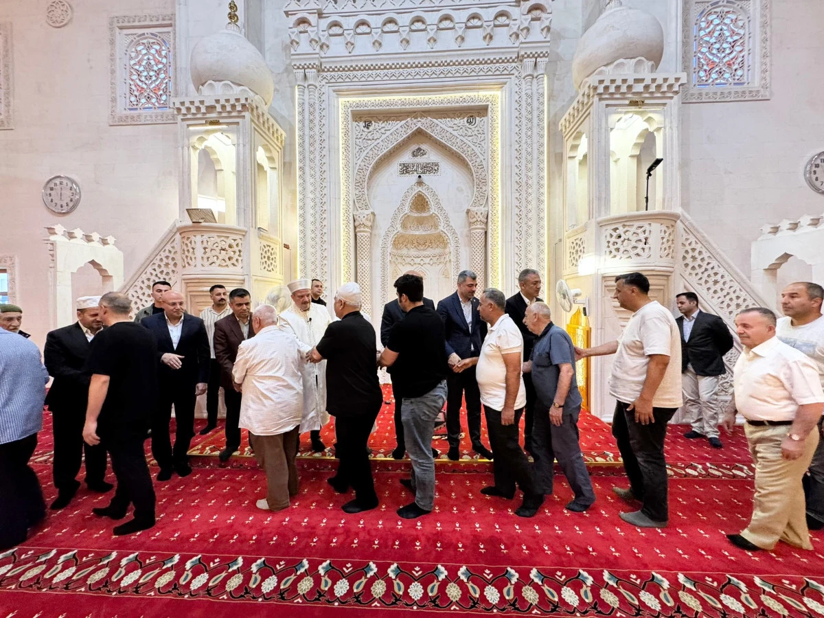 Mardin'de Bayram namazı kılındı