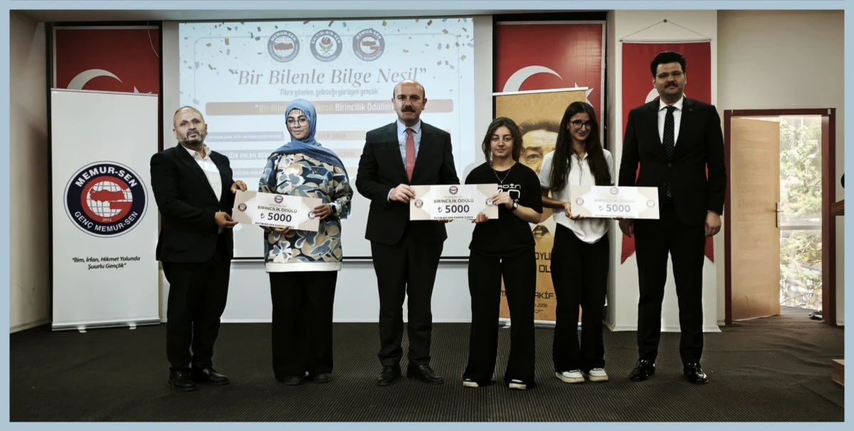 Mardin&rsquo;de &lsquo;Bir Bilenle Bilge Nesil&rsquo; Programı D&uuml;zenlendi