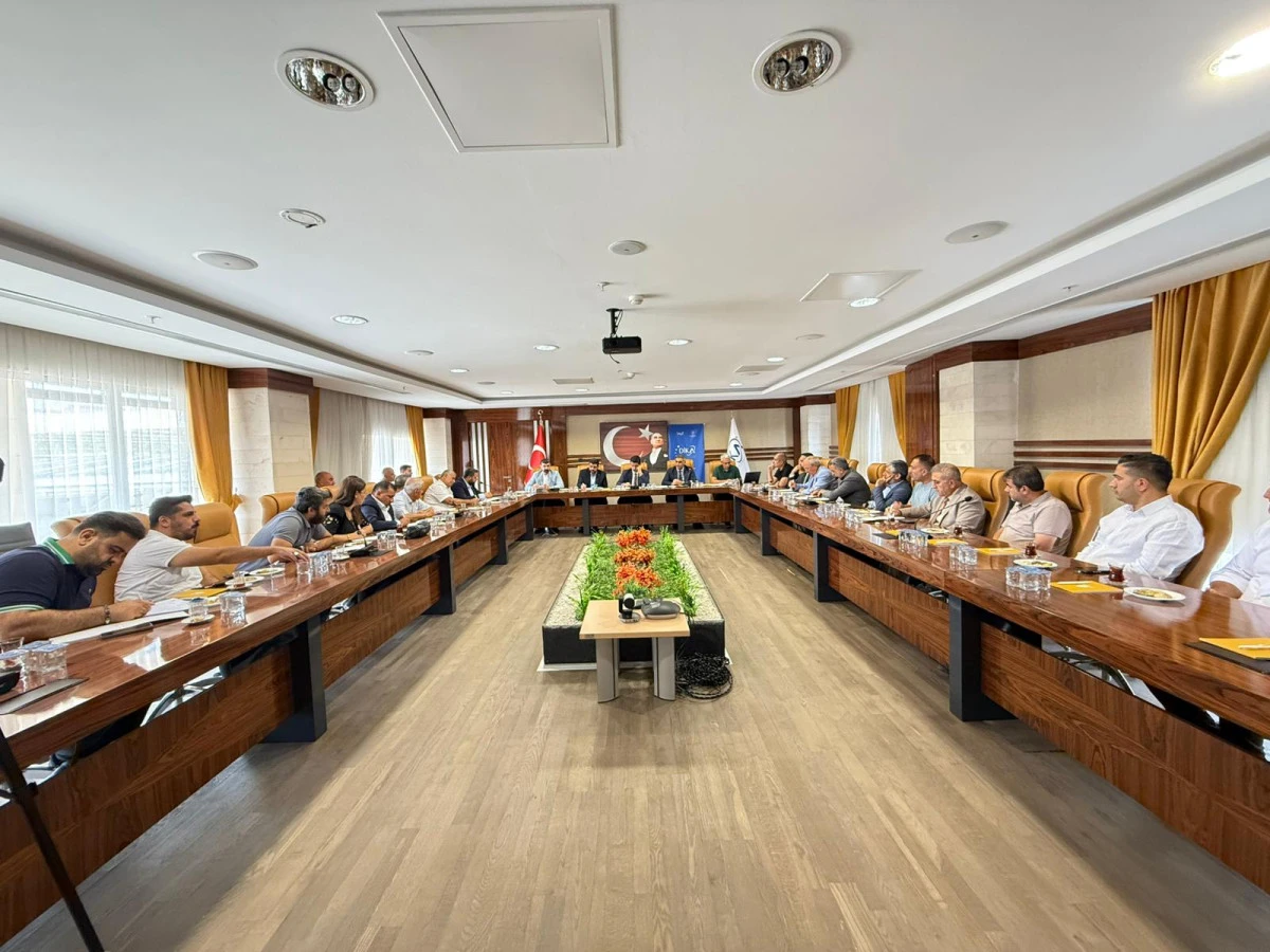 Mardin'de Elektirik Sorunu Masaya Yatırıldı