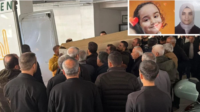 Mardin'de evde ölü bulunan aileden anne ve kızının cenazeleri Van'a gönderildi