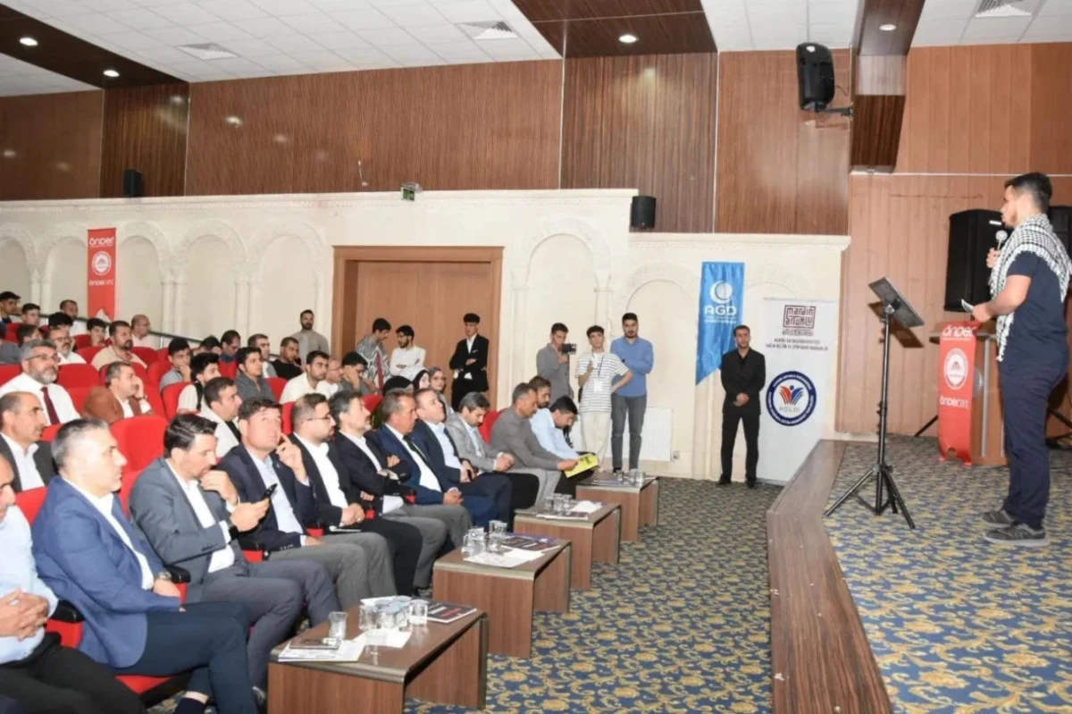 Mardin’de Gazze Temalı Şiir Gecesine Yoğun Katılım