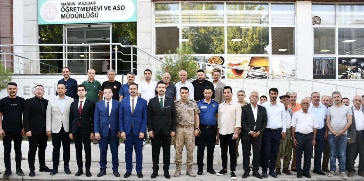 Mardin'de görev süreleri sona eren kurum amirlerine veda yemeği