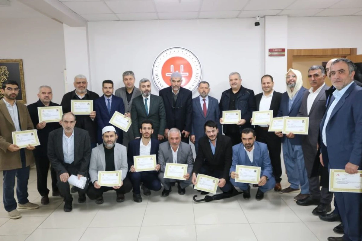 Mardin&rsquo;de g&ouml;rev yapan din g&ouml;revlilerinin emeği karşılıksız bırakılmadı