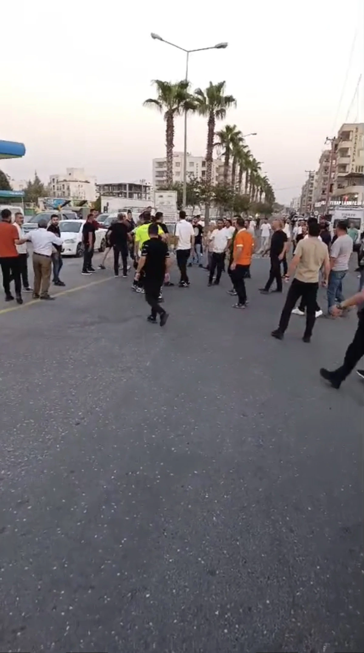 Mardin'de iki grup arasındaki kavgada 2 kişi yaralandı
