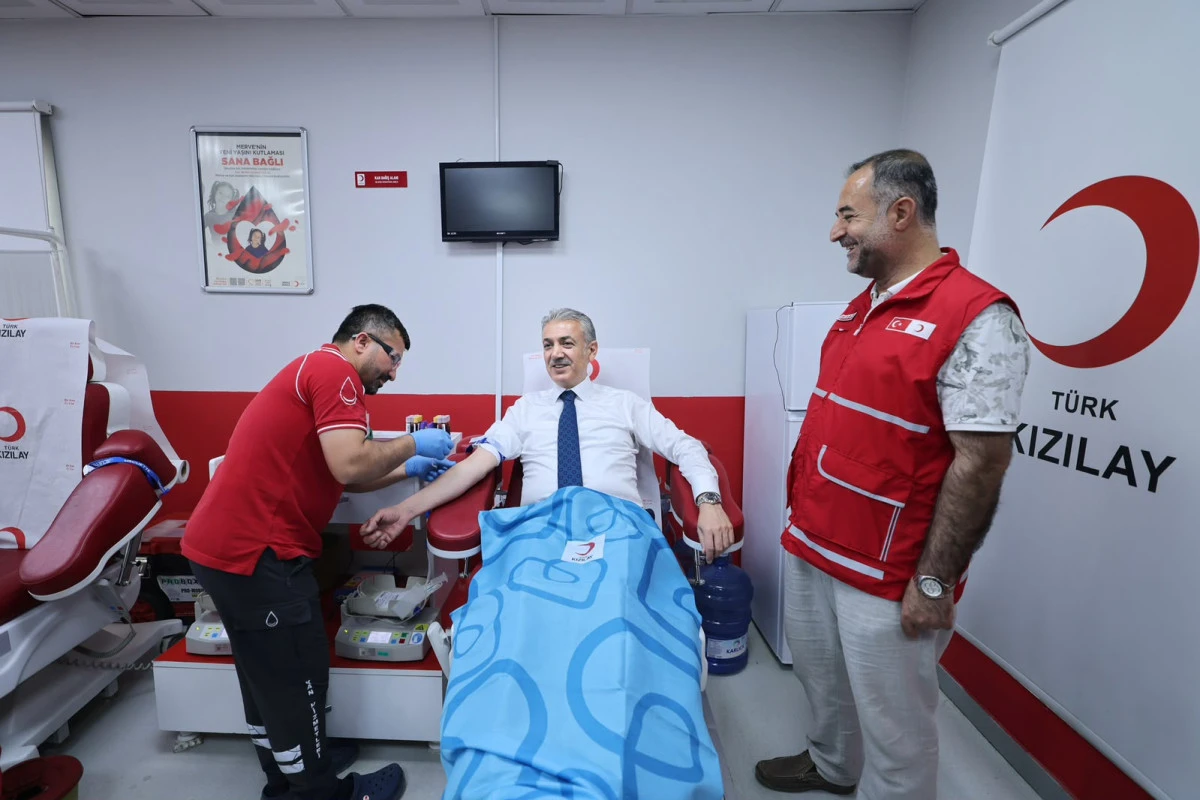 Mardin'de Kan Bağışında Rekor, 3 Bin 241 &Uuml;nite Kana Ulaşıldı