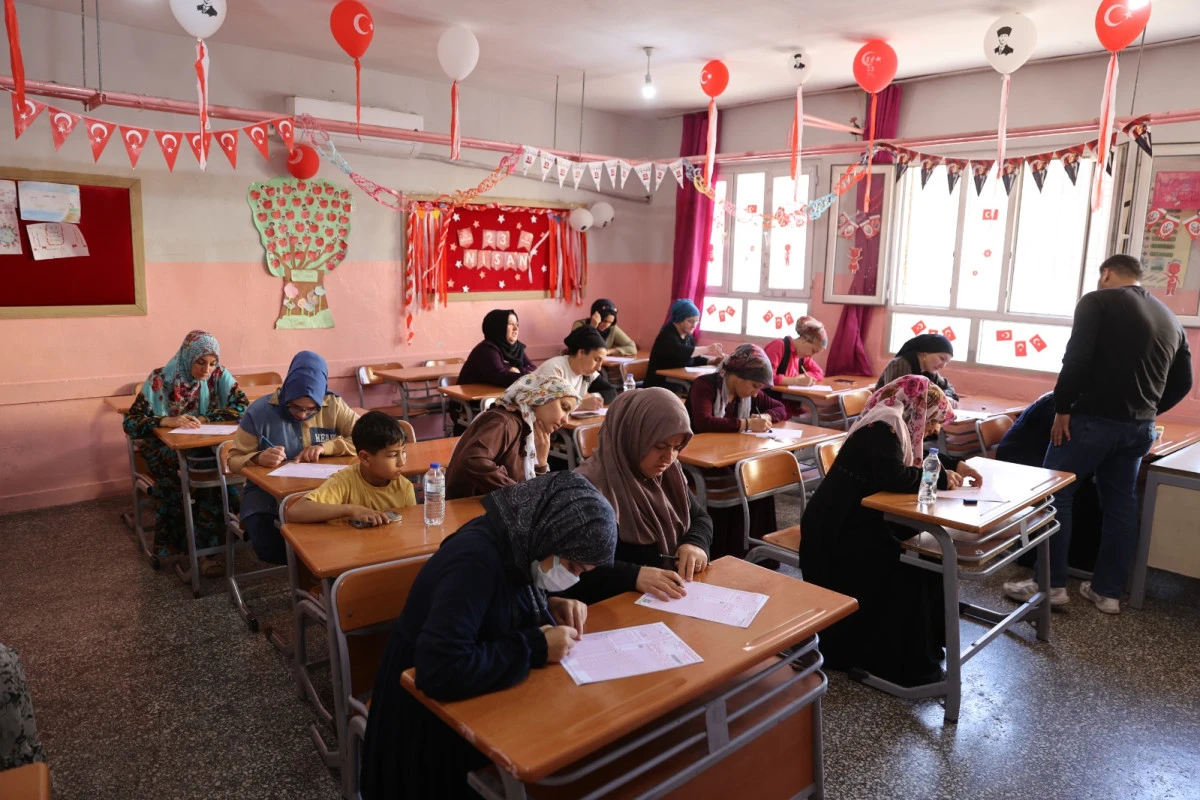 Mardin'de kitap okuma sınavı ger&ccedil;ekleşti