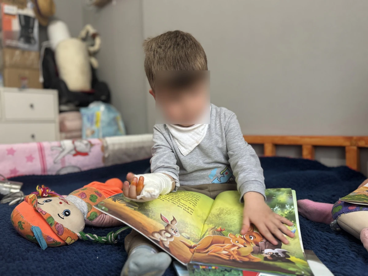 Mardin'de MovaPark AVM'deki kazada 3 yaşındaki &ccedil;ocuk parmağını kaybetti