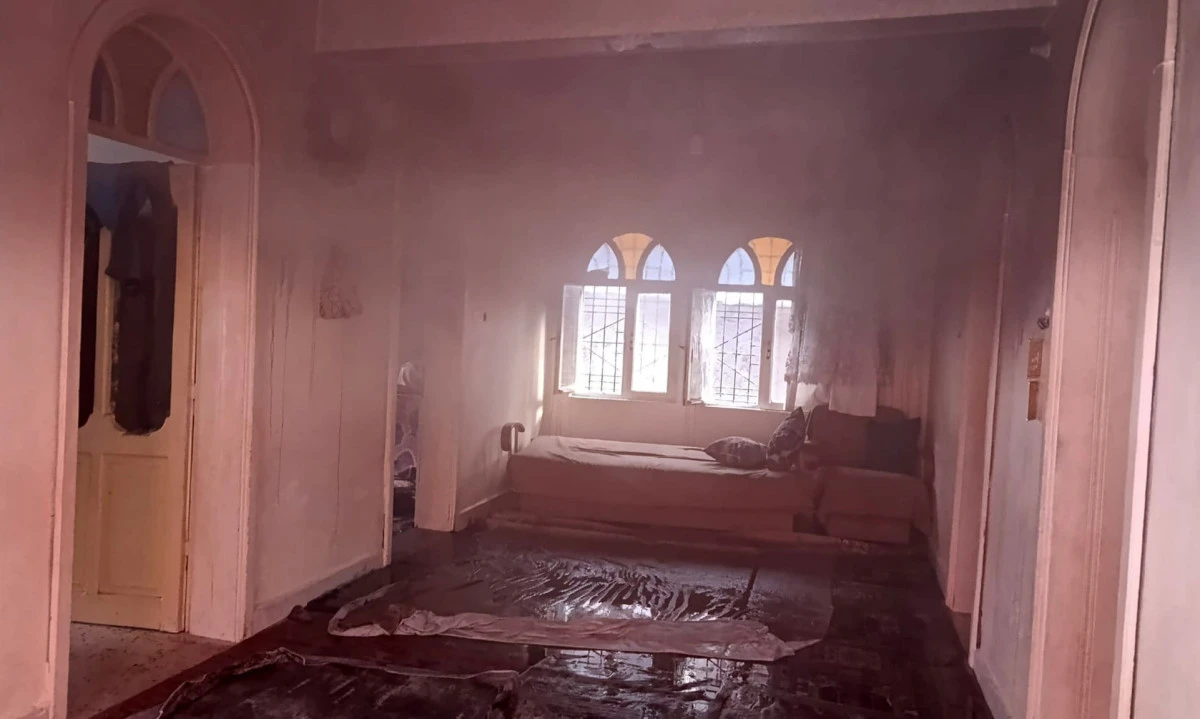 Mardin'de m&uuml;stakil evde &ccedil;ıkan yangın s&ouml;nd&uuml;r&uuml;ld&uuml;