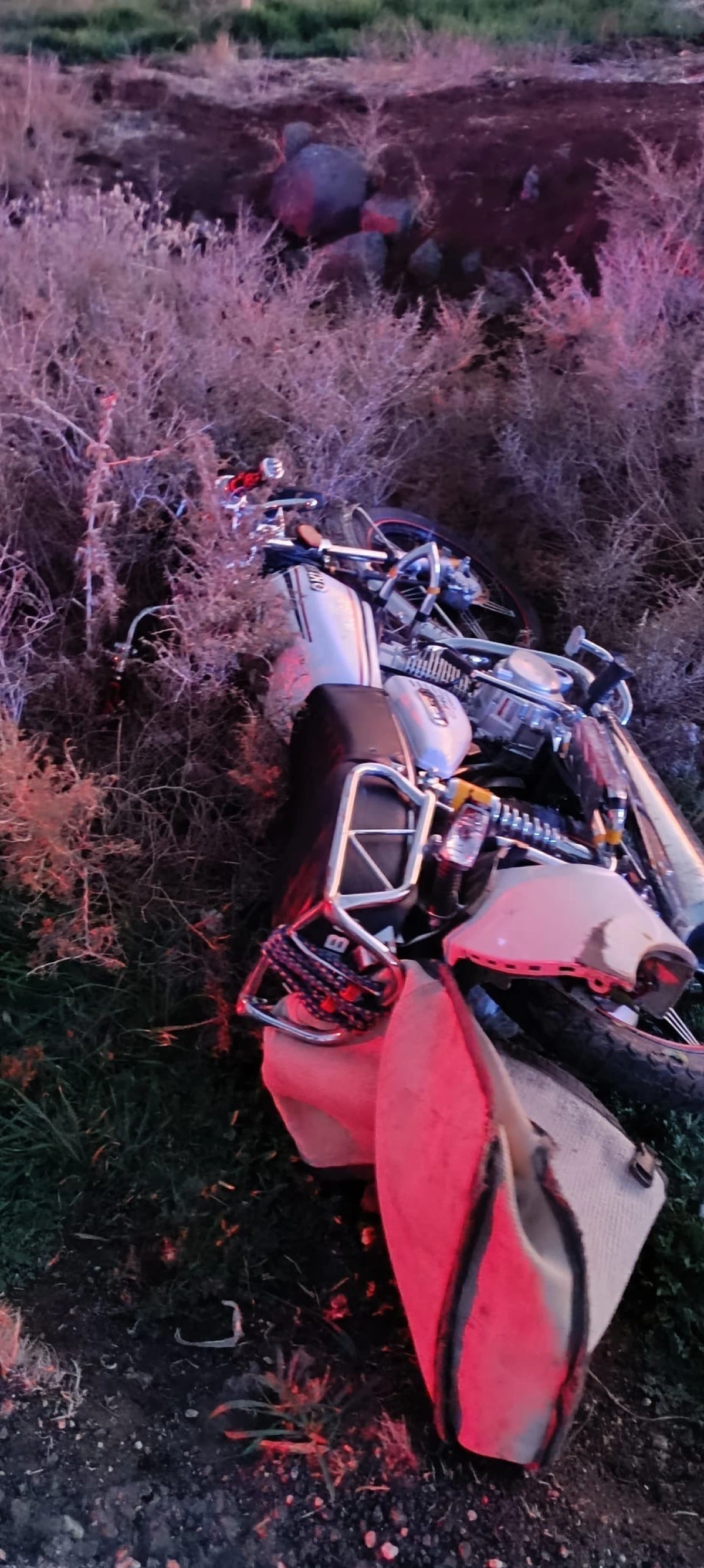 Mardin'de otomobil ile motosiklet çarpıştı: 4 kişi yaralandı