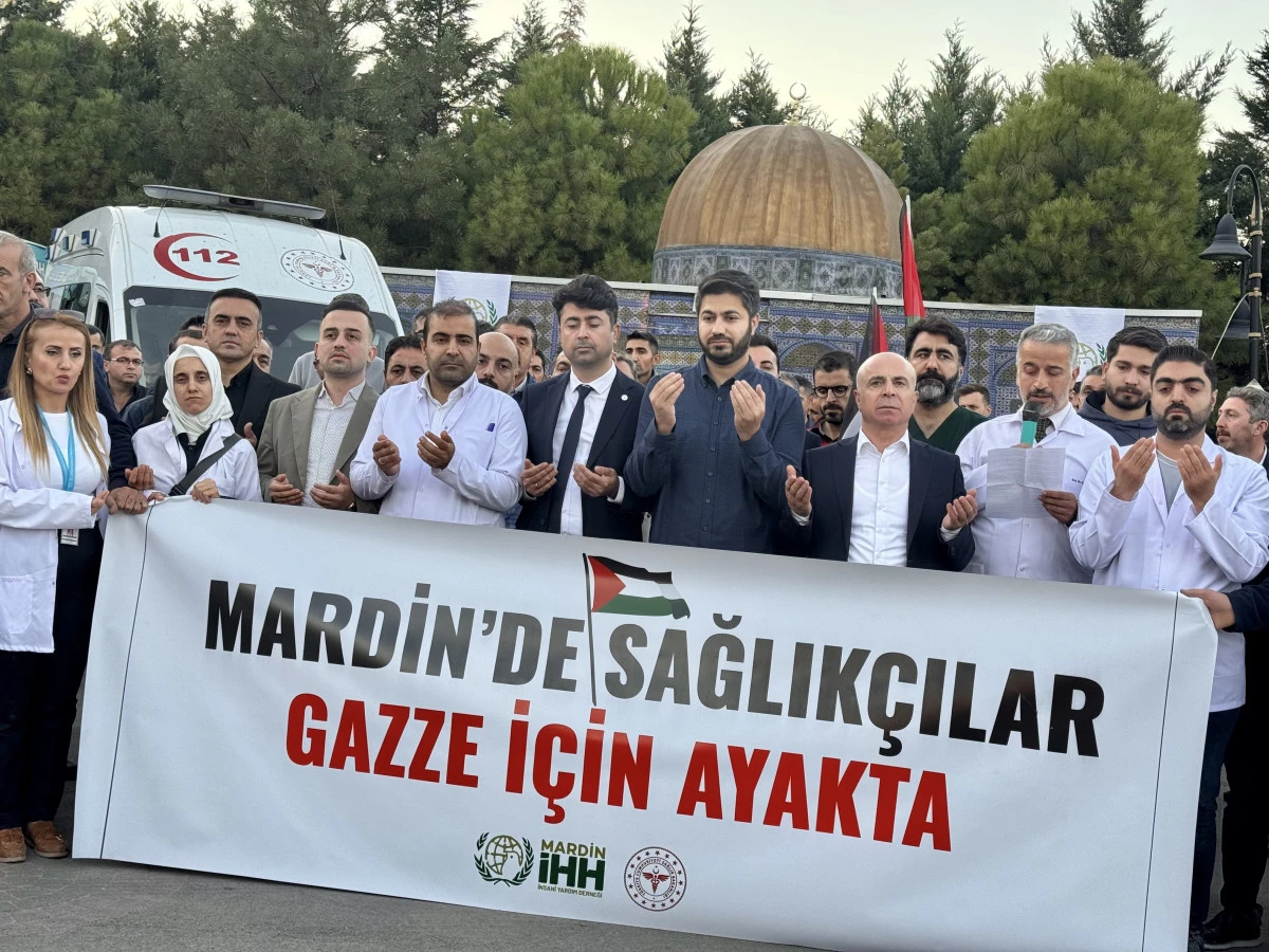 Mardin'de sağlıkçılar Gazze için ayakta