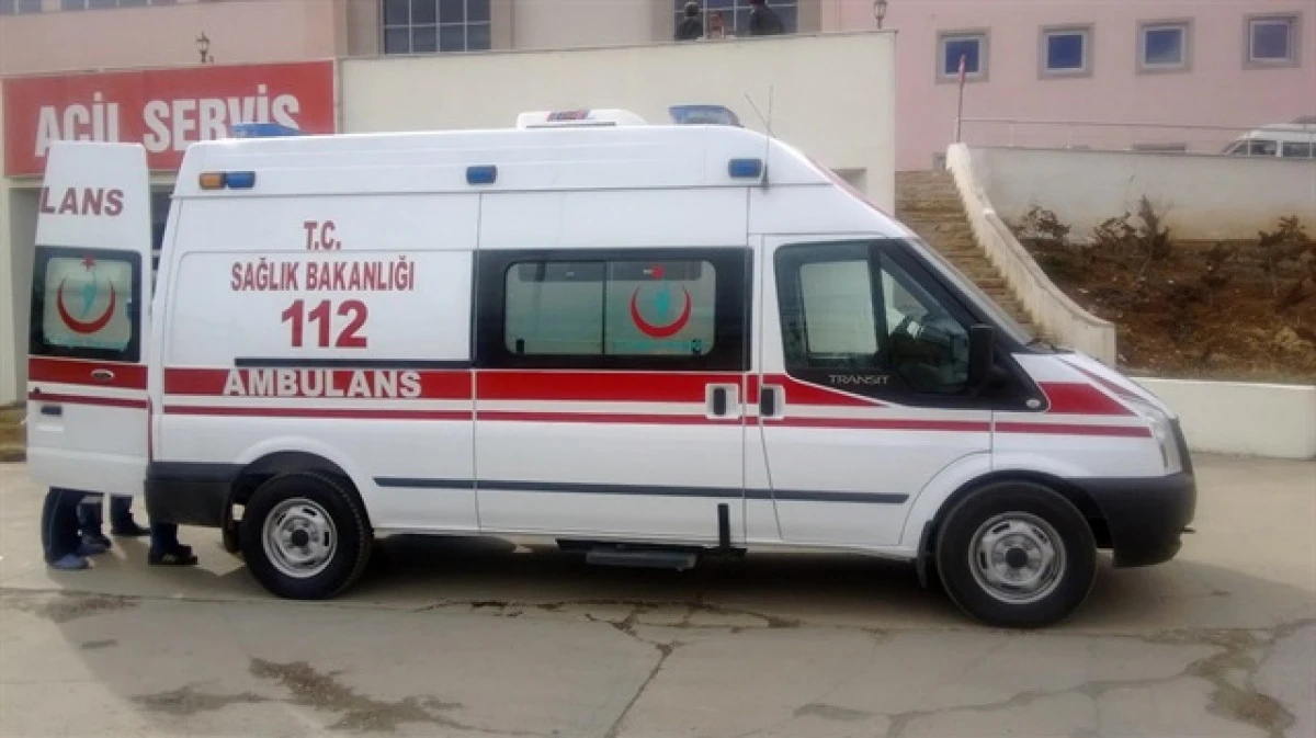 Mardin'de silahla oynayan çocuk kendisini vurdu