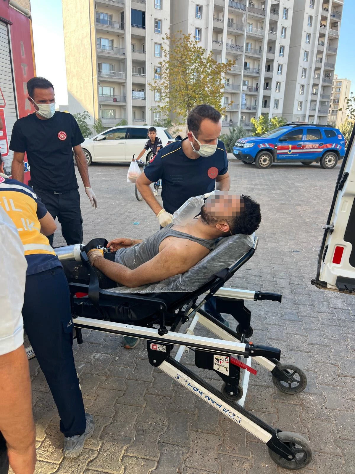 Mardin'de su deposunda mahsur kalan kişiyi itfaiye kurtardı